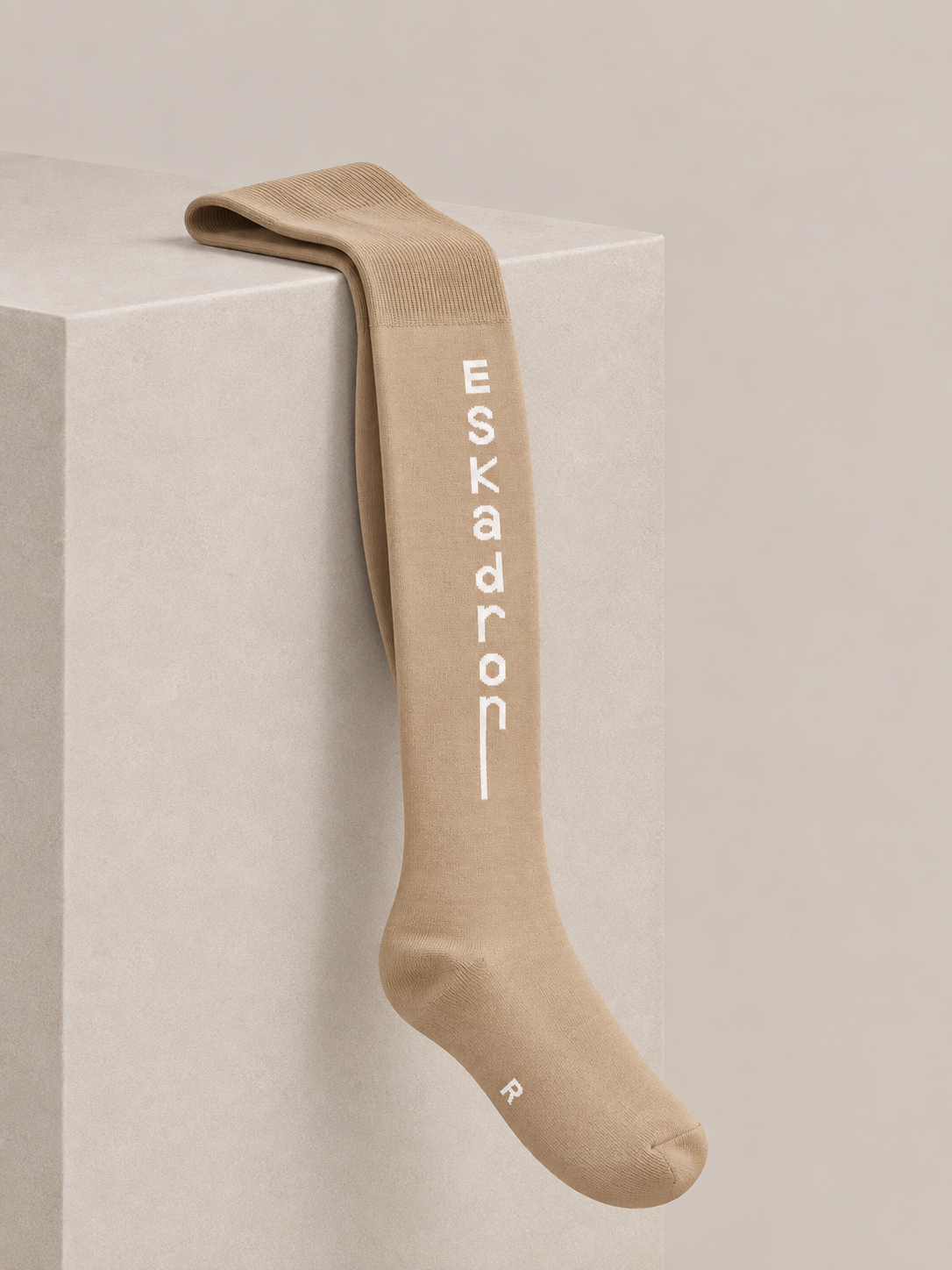 Eskadron Classics Knee Socks Beige