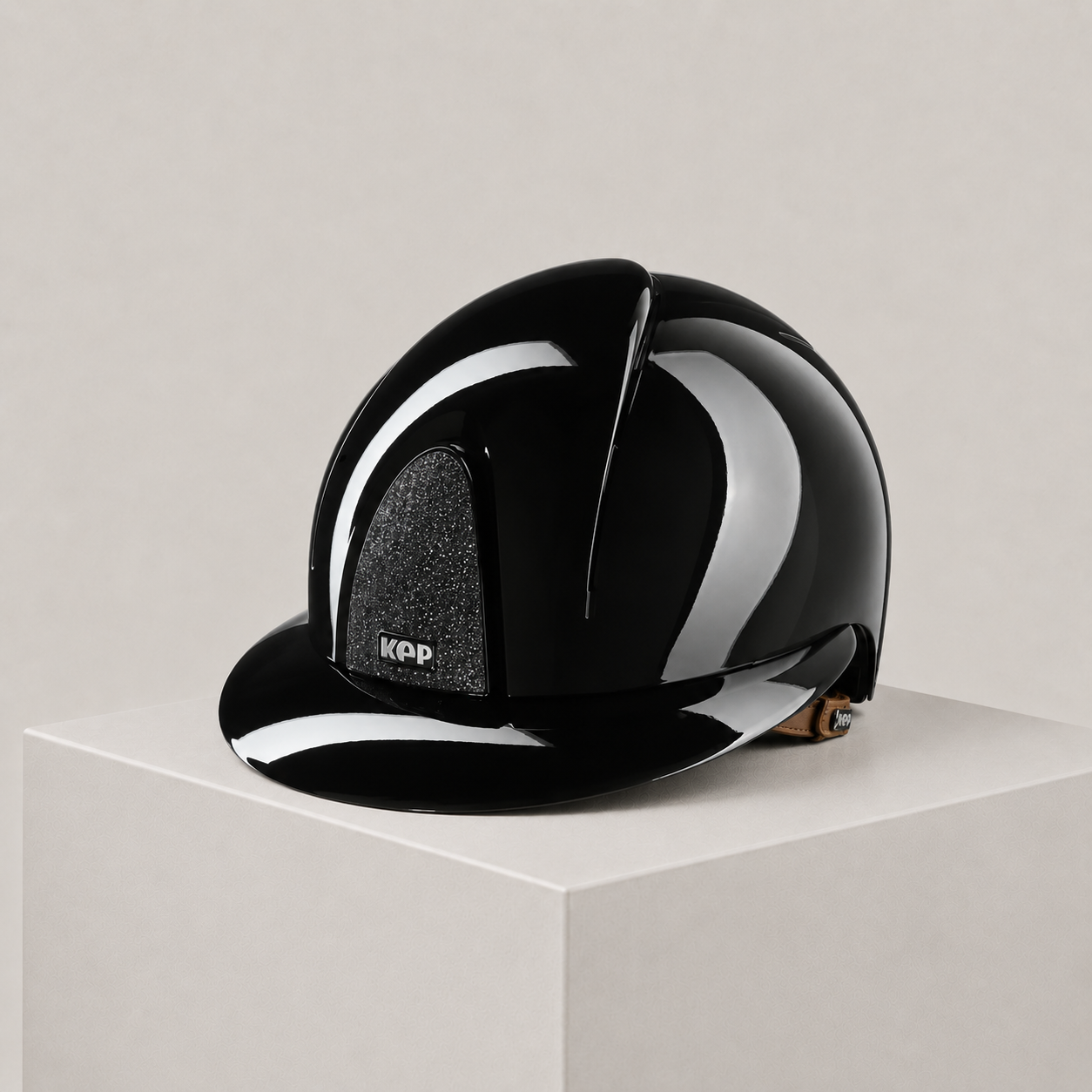 KEP Smart Nova Black Polish Beige Strap Wide Visor