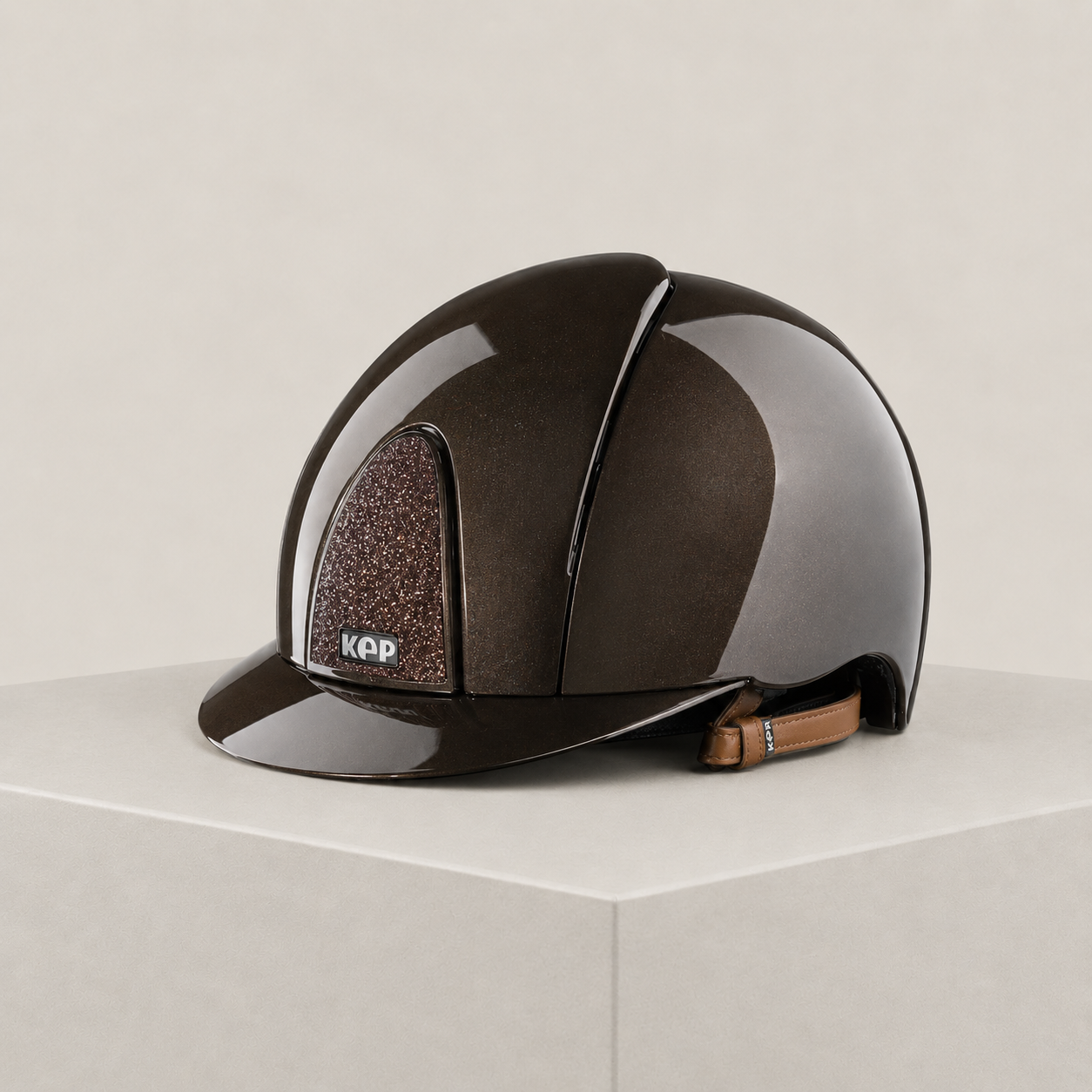 KEP Smart Nova Brown Star Beige Strap Wide Visor