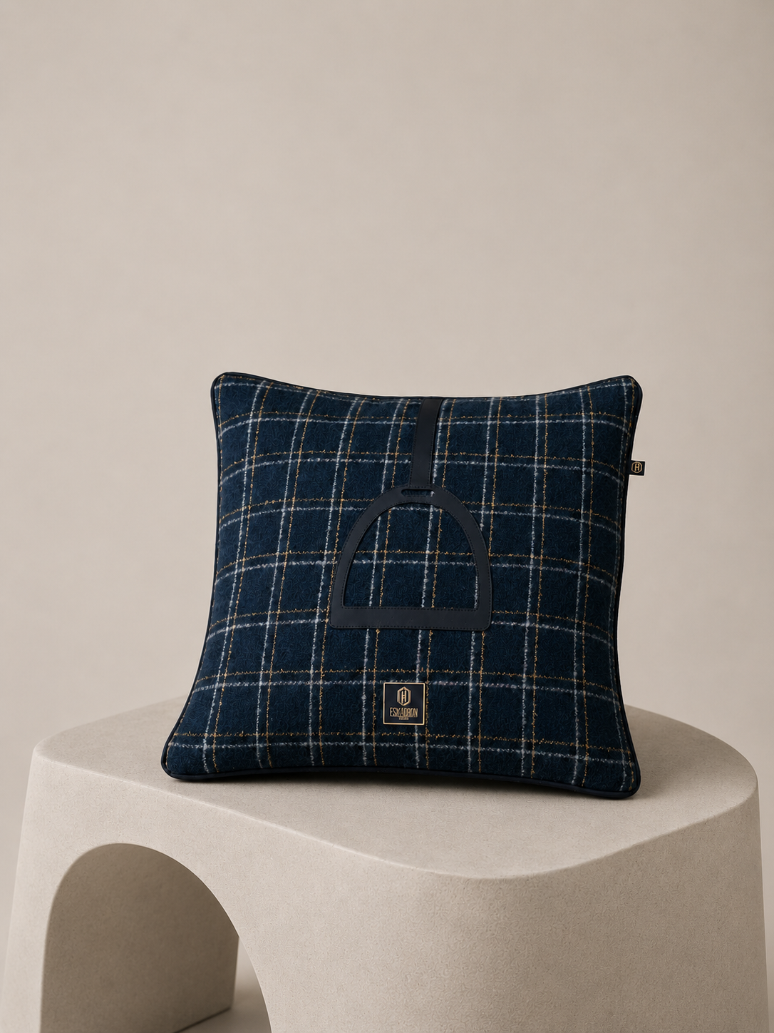 Eskadron Pillow Bouclé Cover Heritage Navy 2026