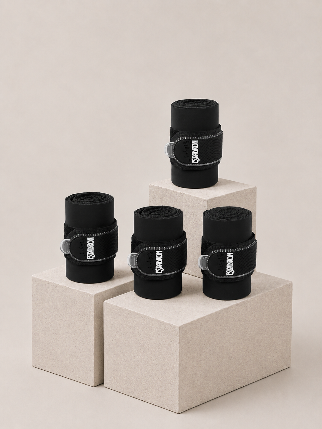 Eskadron Set of 4 Mesh Black Bandages Polo Wrap