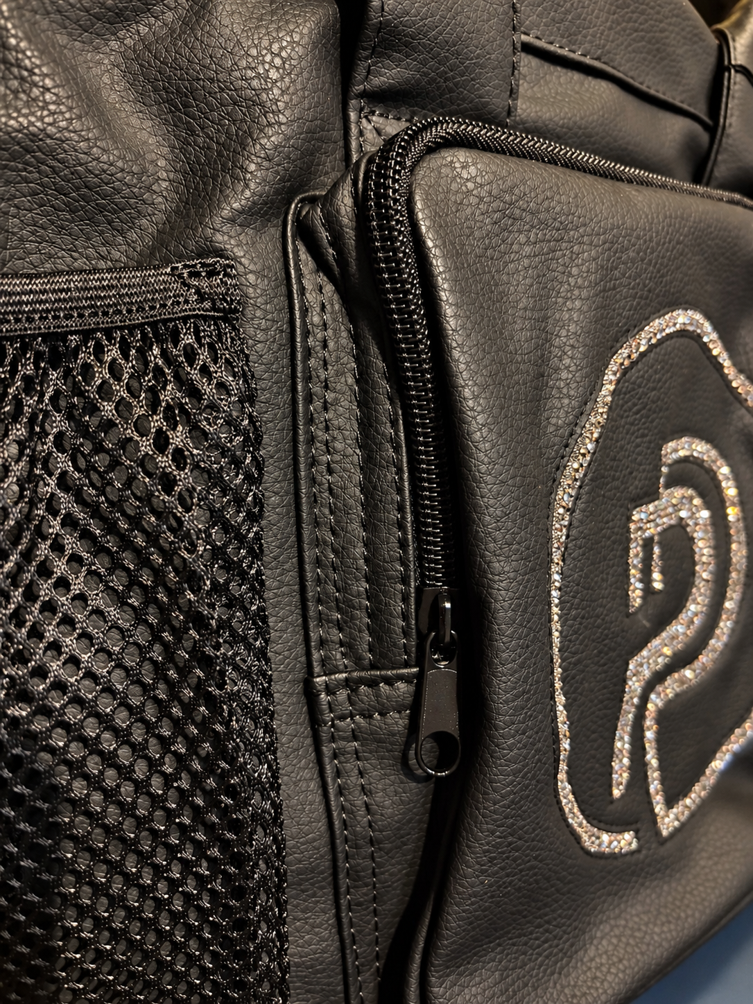 Eskadron Platinum Faux Leather Grooming Accessories Bag Black