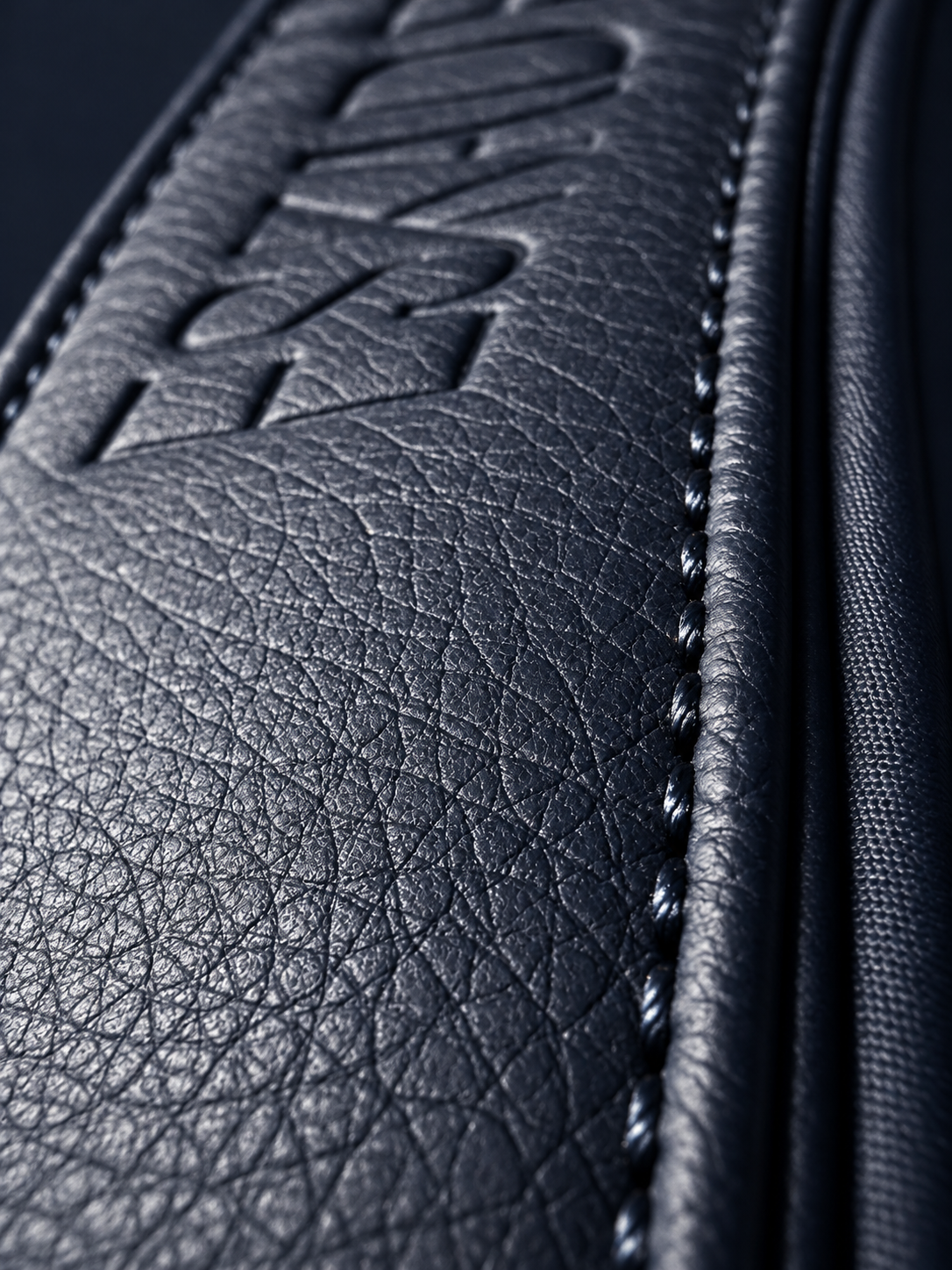 Eskadron Halter Faux Leather Heritage Dark Navy