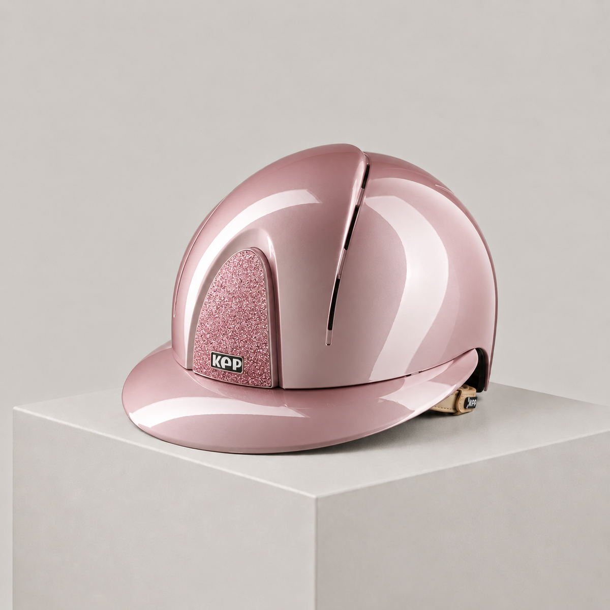 KEP Smart Nova Rose Pink Polish Star Cream Beige Strap Wide Visor