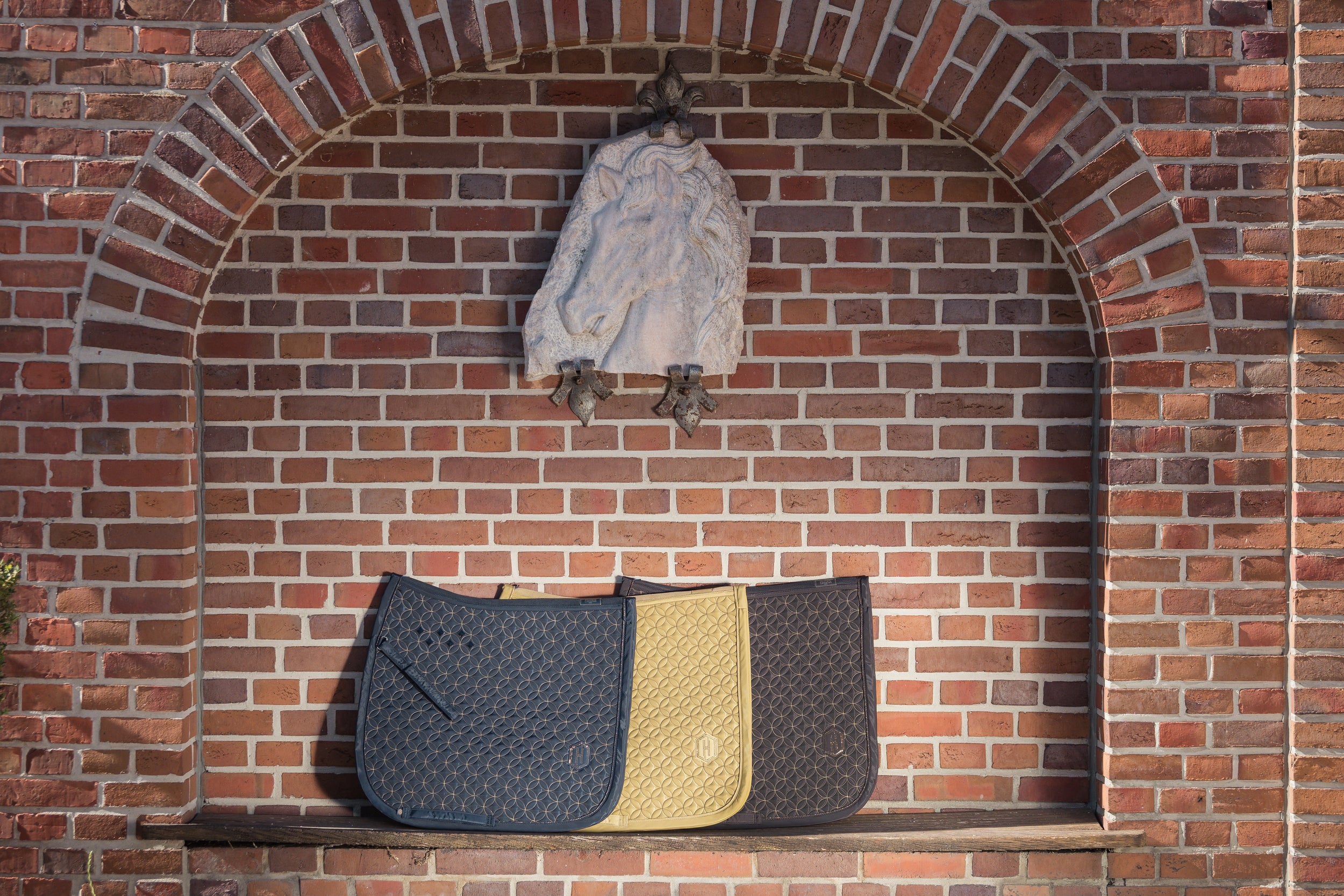 Eskadron Saddle Pad Highgloss Heritage Brown