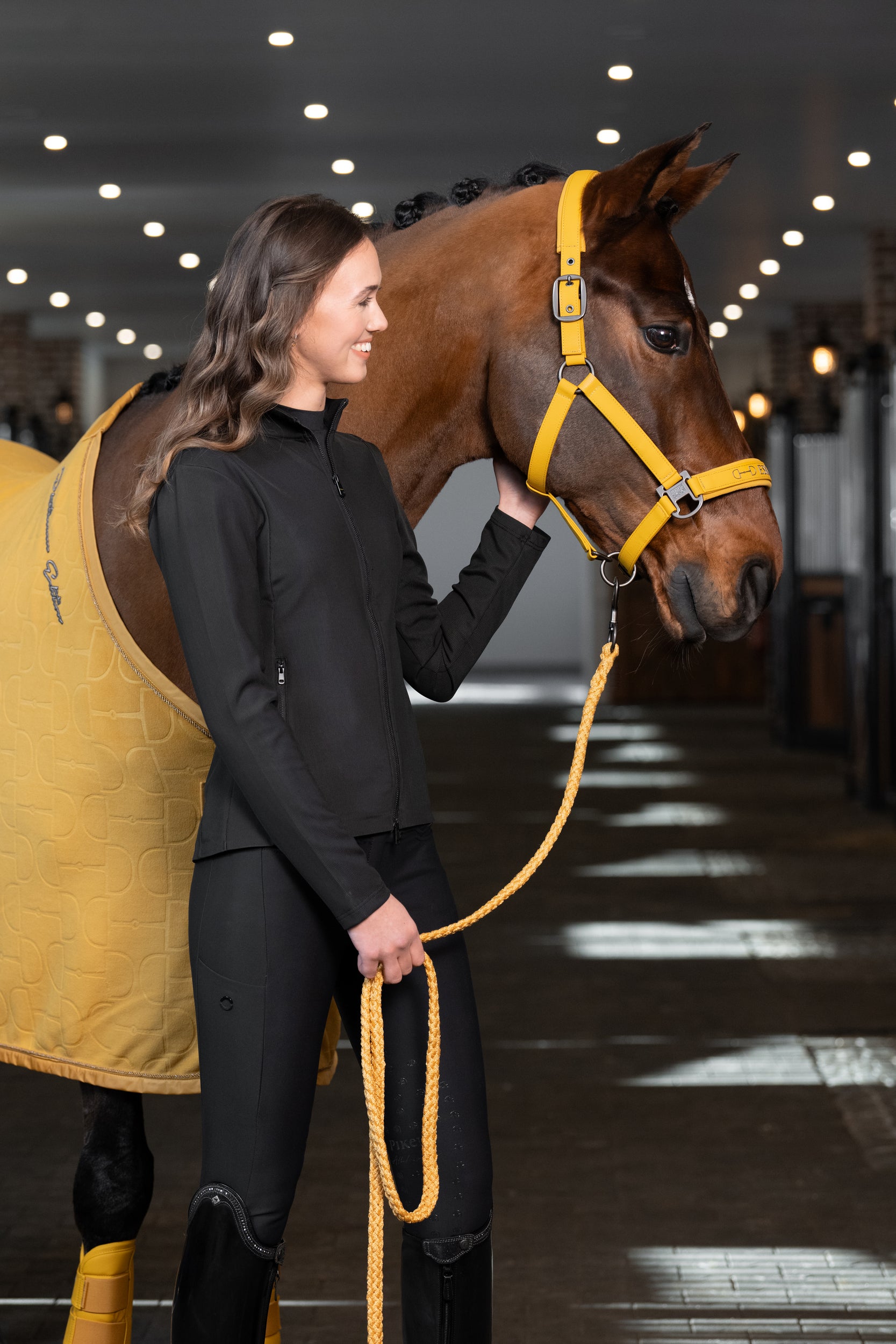 Eskadron Leadrope Platinum Golden Yellow