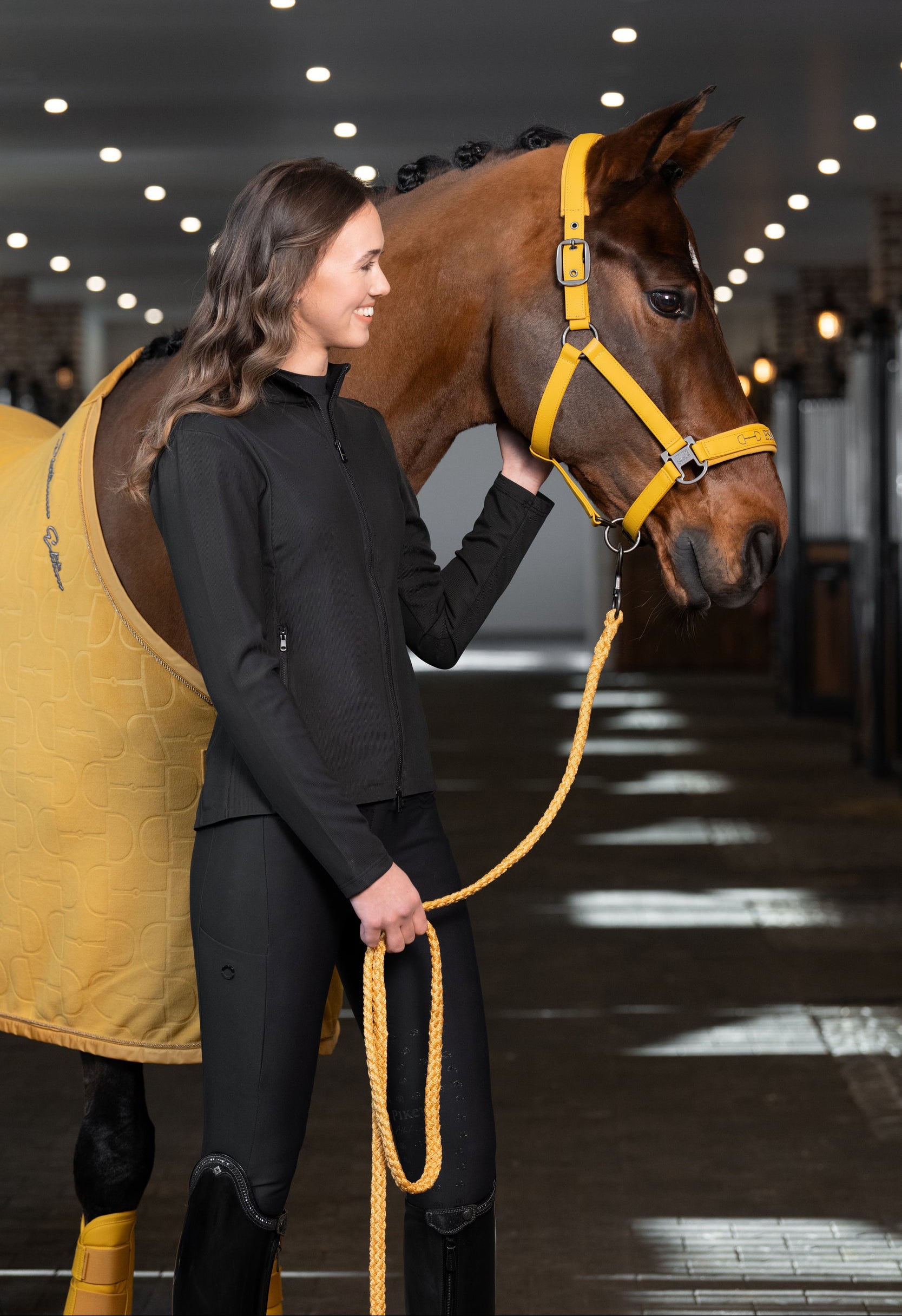 Eskadron Leadrope Platinum Golden Yellow