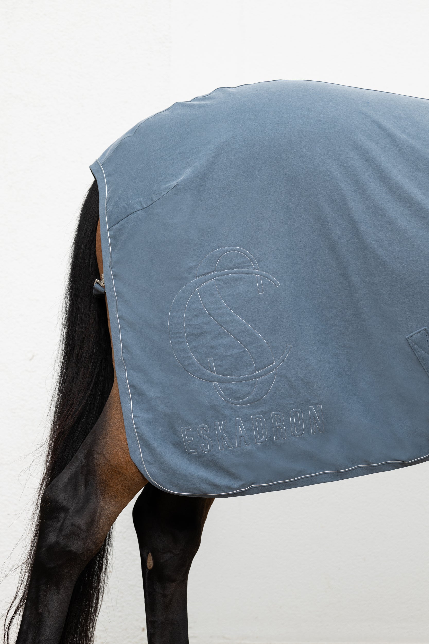 Eskadron Cotton Stable Sheet/Rug Blue