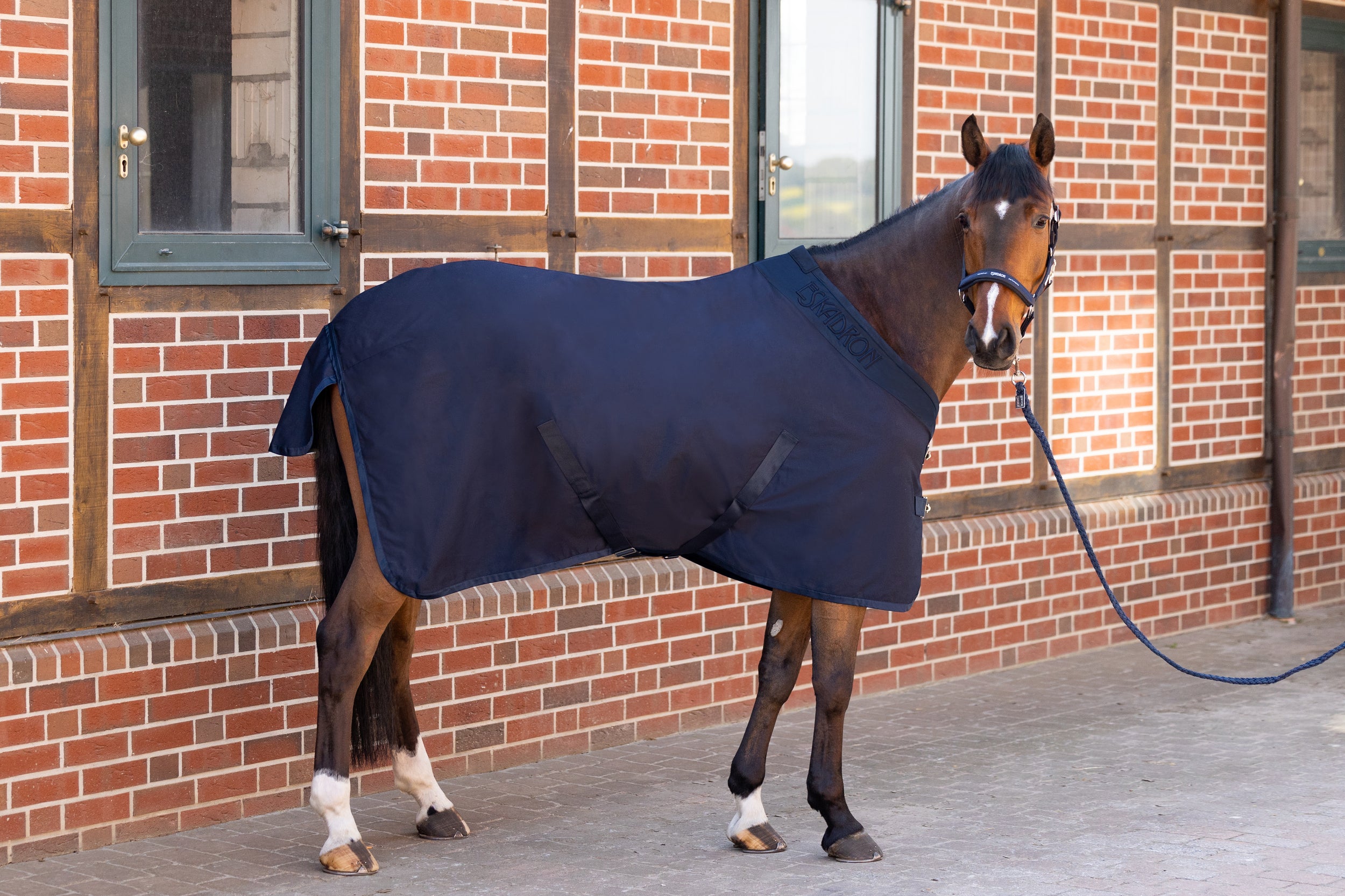 Eskadron Dura Stable/Travel Sheet Rug Navy 0g