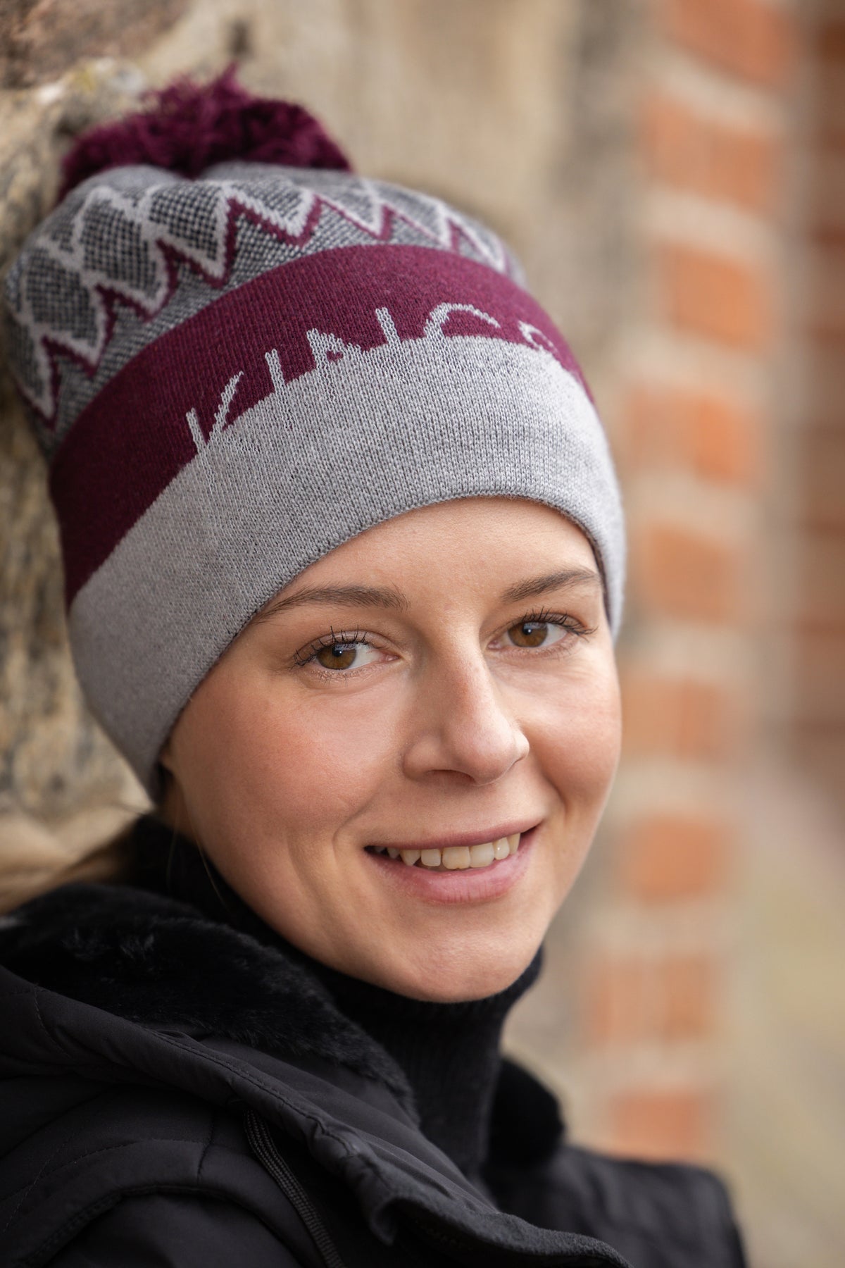Kingsland KLMika Knitted Hat Beanie Fig Burgundy