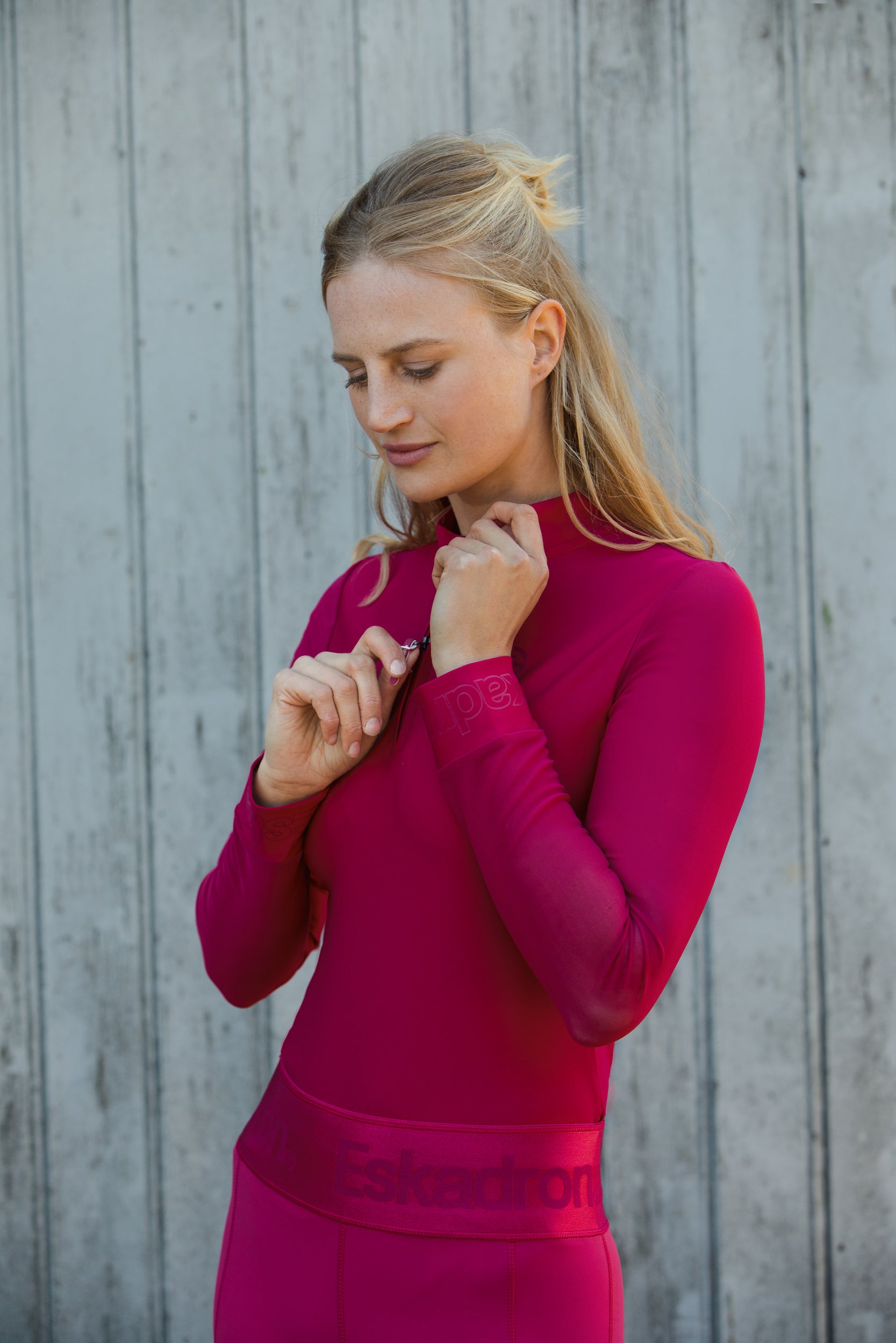 Eskadron Riding Shirt Longsleeve Half-Zip Mesh Berry Red