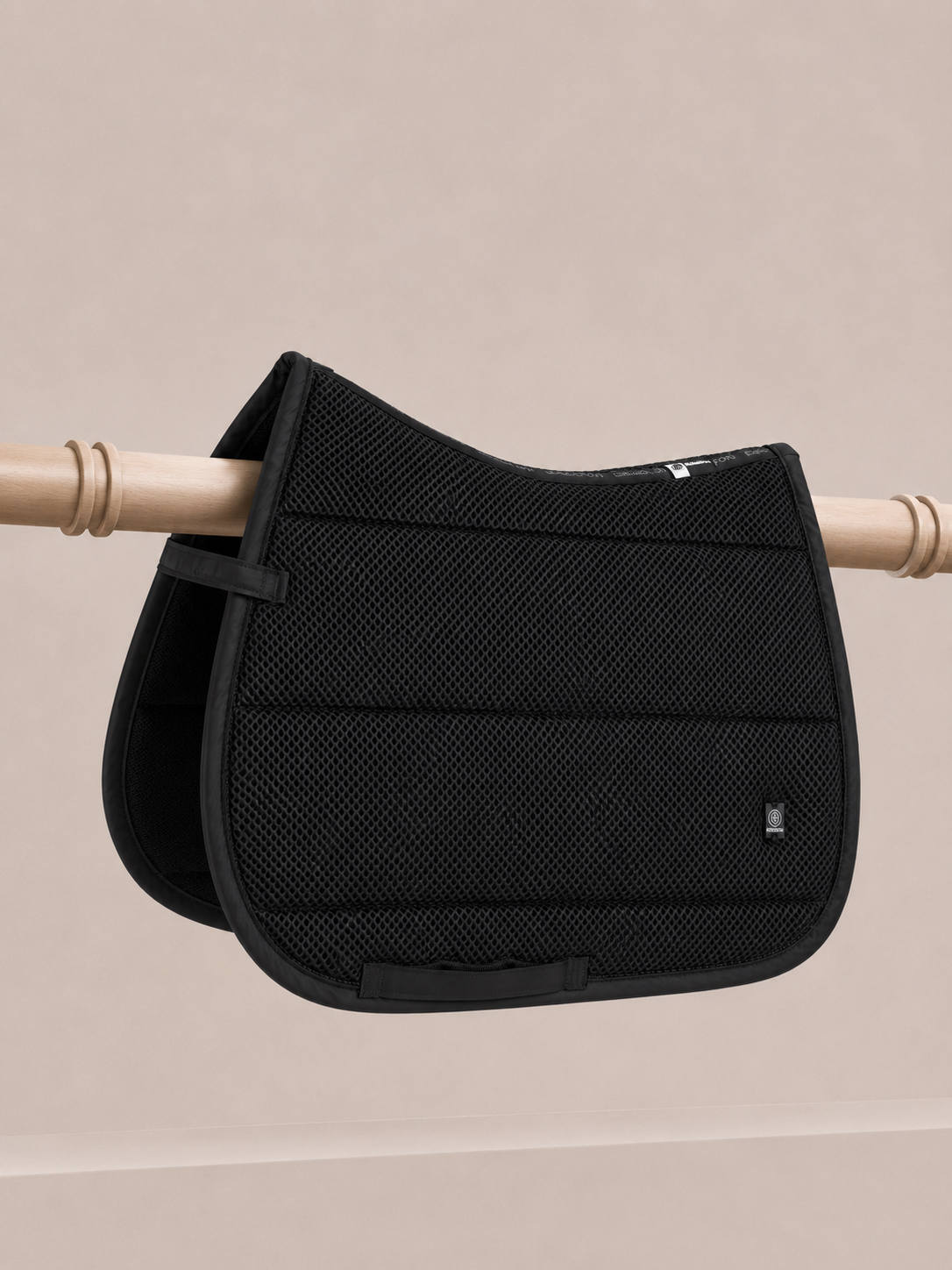 Eskadron Ultimate Mesh Dressage Saddle Pad Black