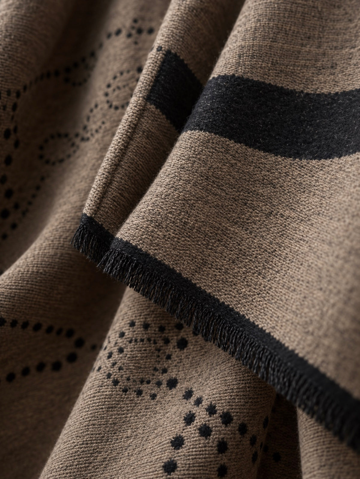 Pikeur 2-1 Wrap Cape Poncho Mocha Cream