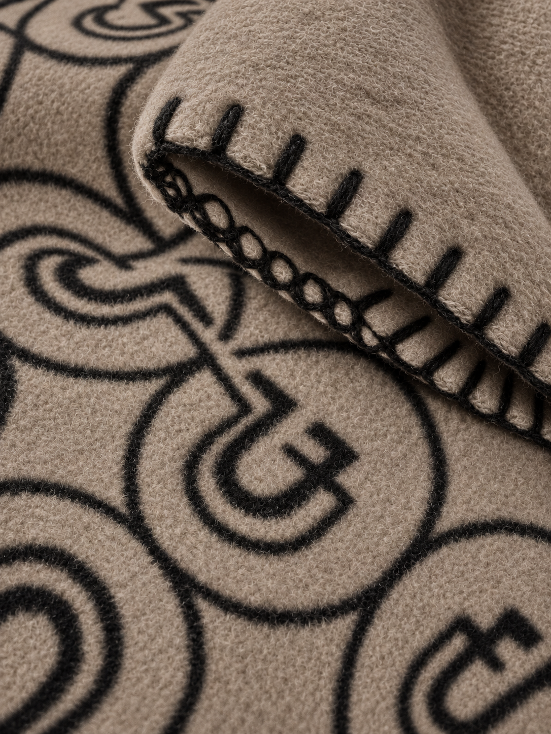 Eskadron Platinum Fleece Couch Throw Blanket/Cooler Pale Gray