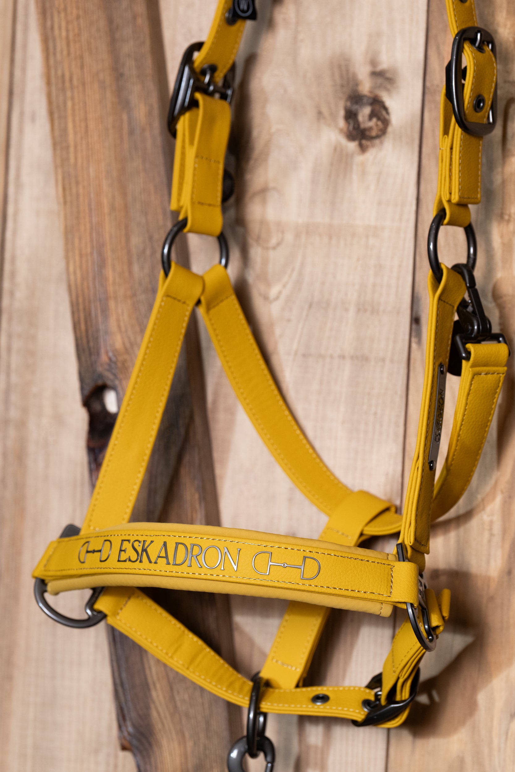Eskadron Padded  Halter Platinum Golden Yellow