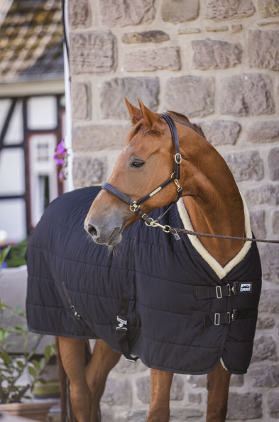 Eskadron Faux Fur 100g Stable Blanket/Rug
