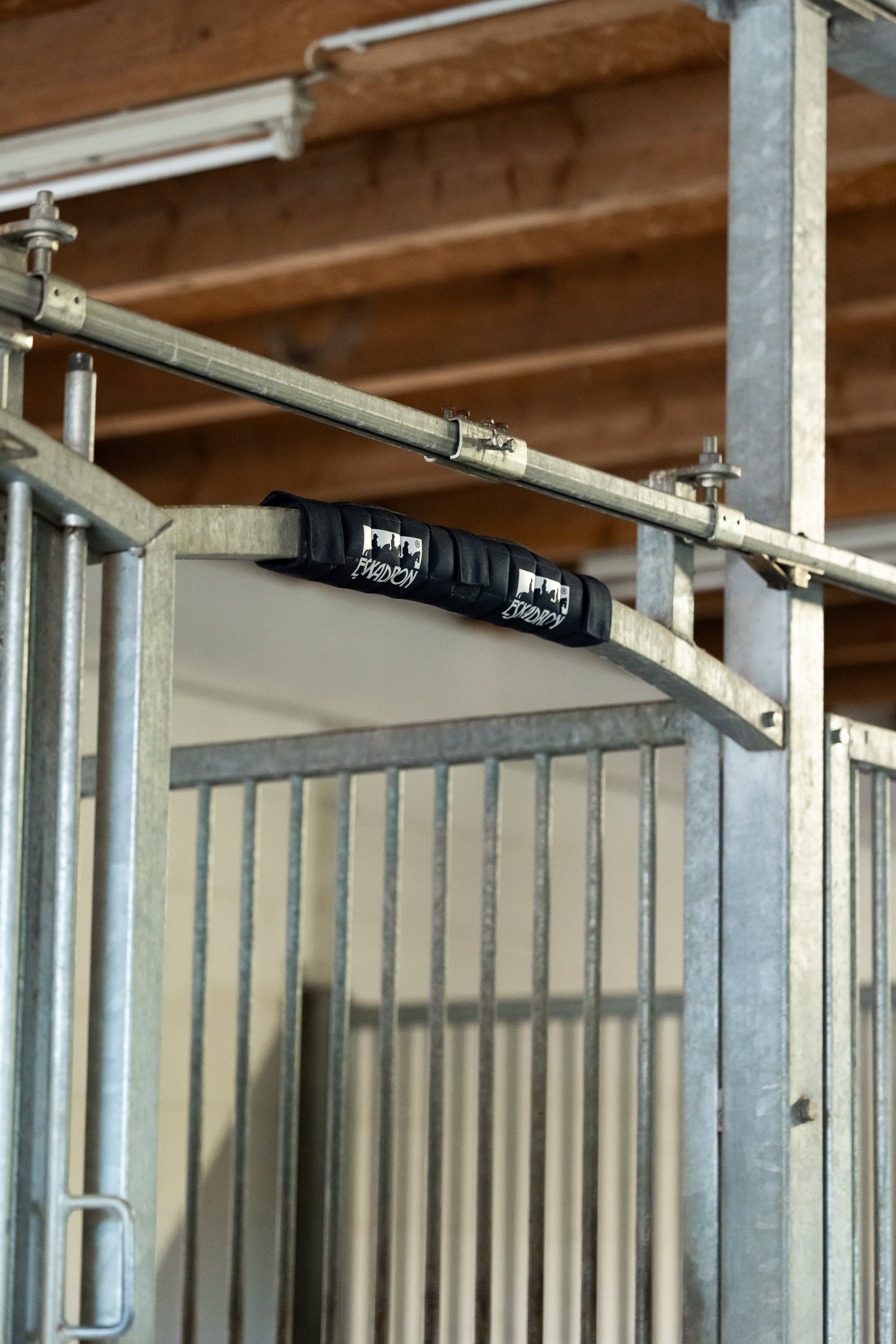 Eskadron Stable/Trailer Protector
