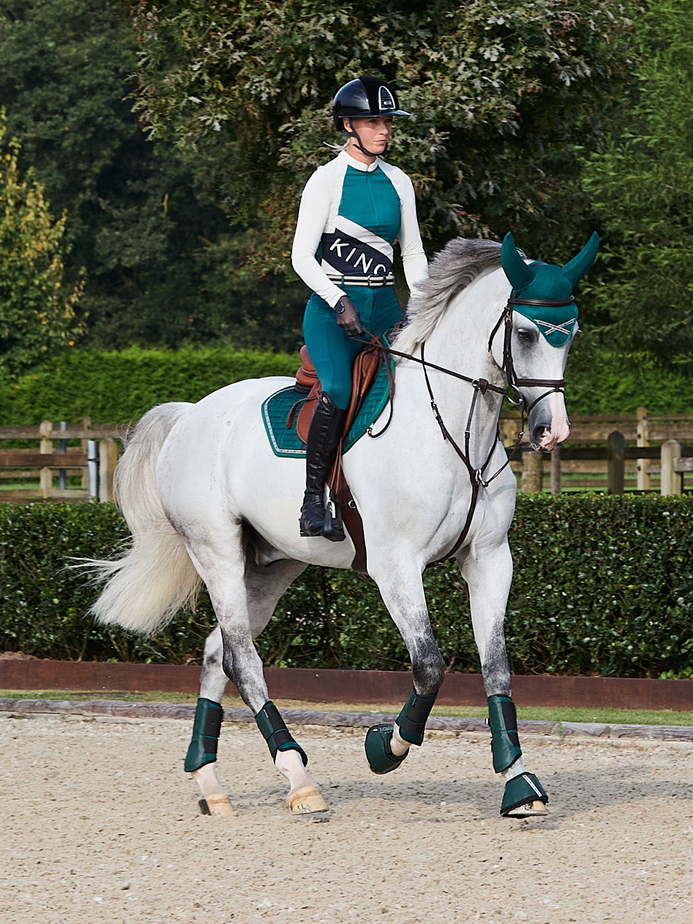 Kingsland KL Nora Protection Brushing Tendon Boots Green Black