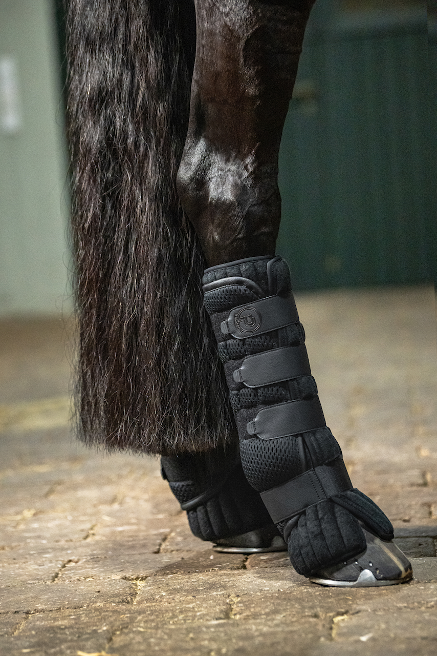 Eskadron 4-Set Climatech Mesh Travelling Shipping Boots Black